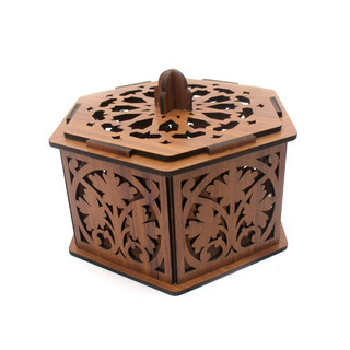 شکلات خوری چوبی مشبک طرح گل دار